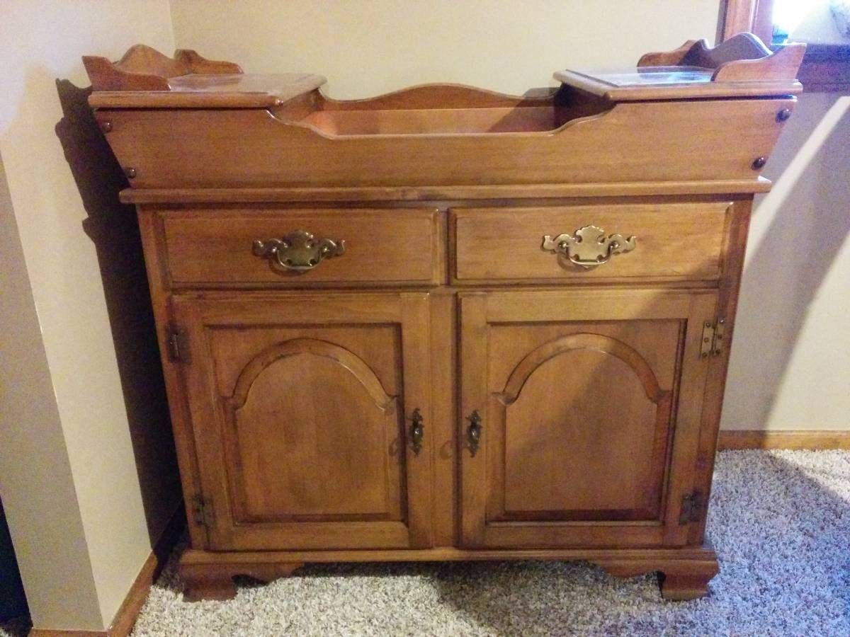 Kling Colonial Dry Sink / Wet Bar / Liquor Cabinet / Buffet Table.