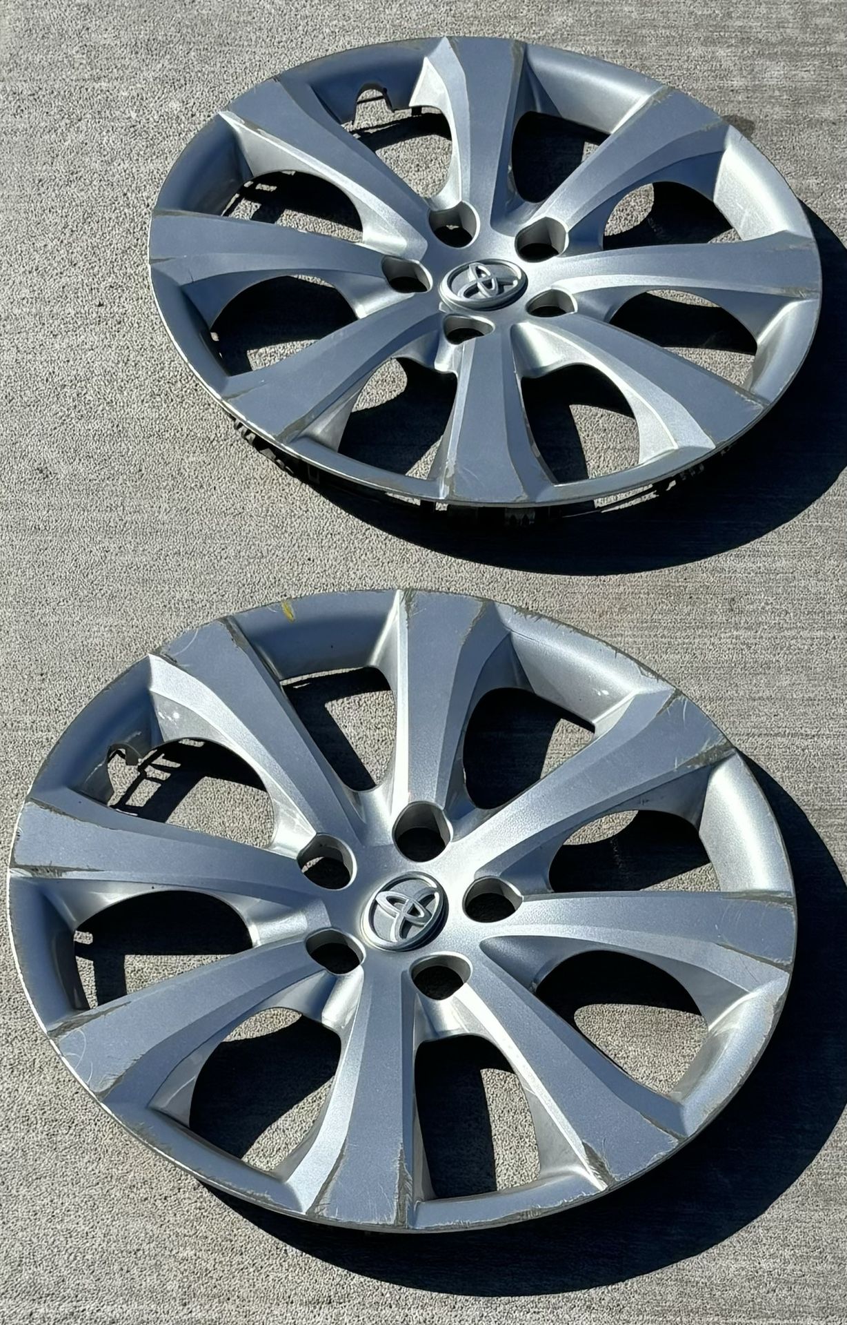 Hubcaps