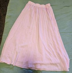 Women's  pink skirt
