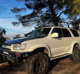 2002 Toyota 4Runner Limited Sport Utility 4D