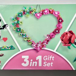 Lego 3 In 1 Valentines Heart And Flower Gift Set #66817 NEW