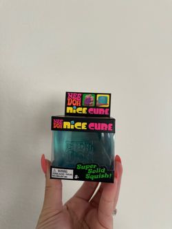 NeeDoh Blue Nice Cube