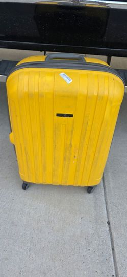 Hardshell Medium Size Suitcase