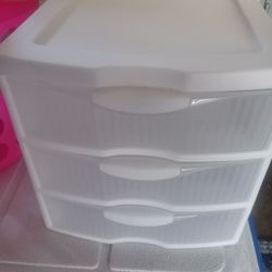 3 Tray  Box