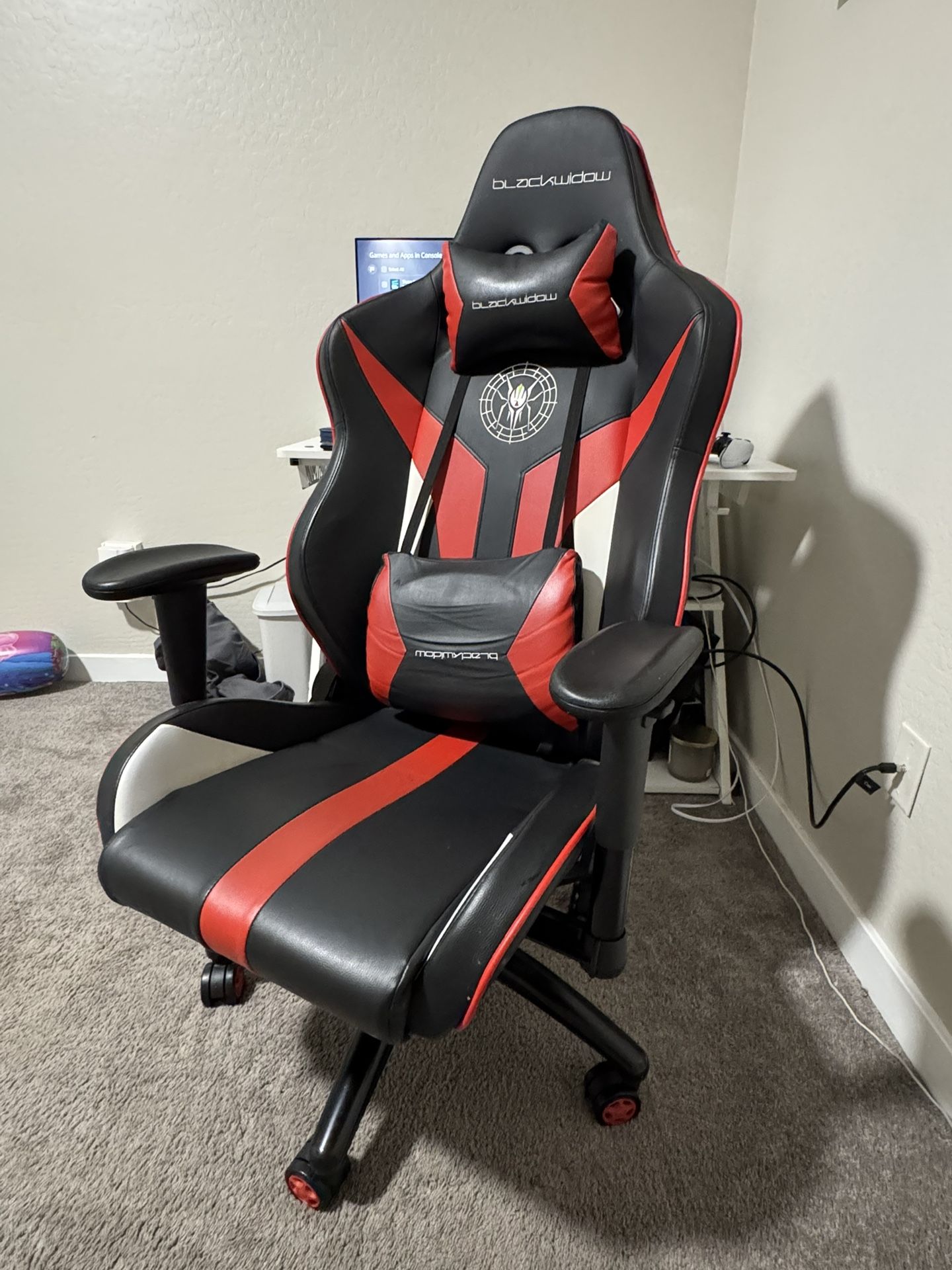 Gaming Chair Black Widow 