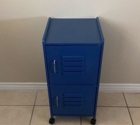Kidcraft Blue Medium Storage Locker on Wheels