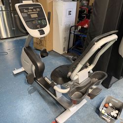 Precor Recumbent Bike