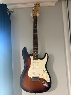 Stratocaster Guitar player 1 made in mexico