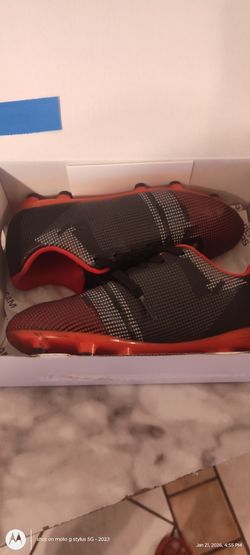 Kids Soccer Shoes For Either Boy Or Girl Size 13