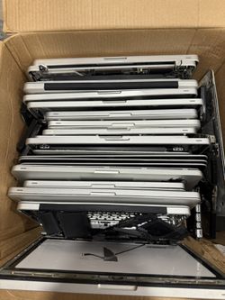 Lot of MacBook Pro