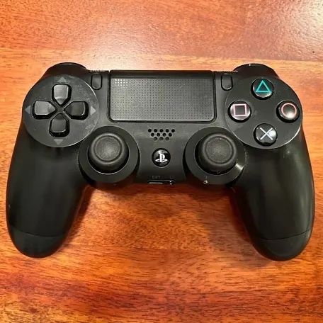 PS4 Controller