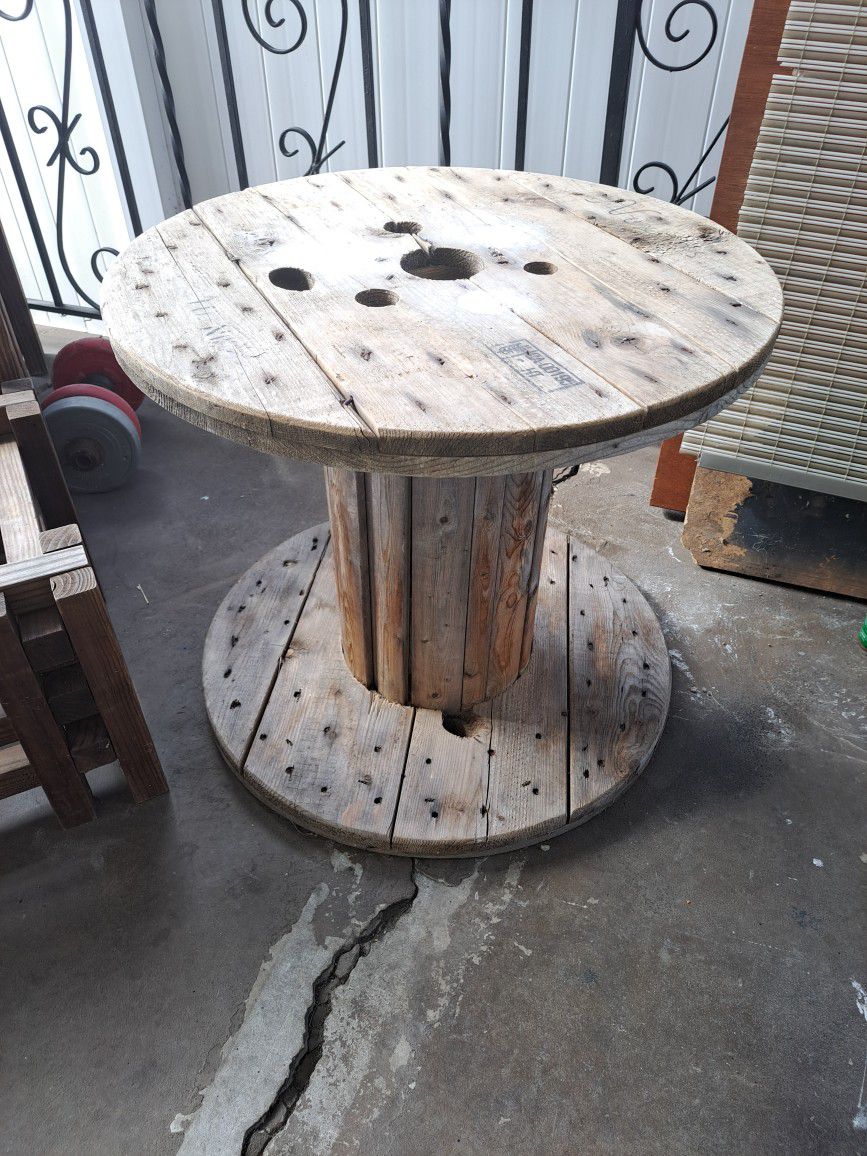 Industrial Round Spool Table