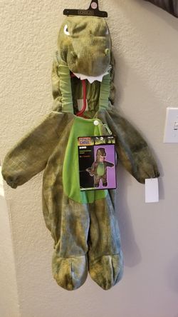 Costume