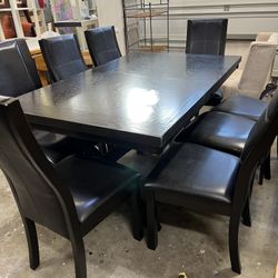 Dining Table With  8 Chair