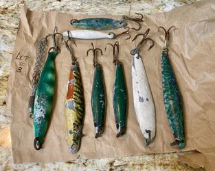 Fishing Lures- Vintage-Set Of. 8! Very Old Well Made Heavy Lures!