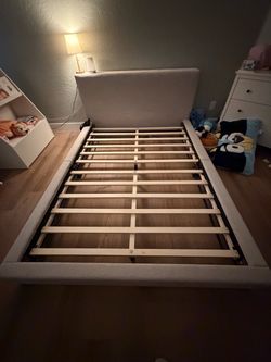 Upholstered Bed Frame with Headboard