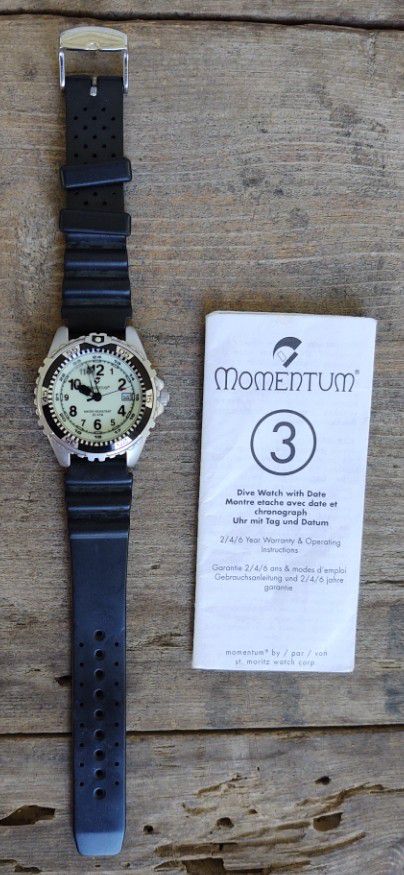 Momentum 3 Dive Watch with Date