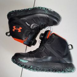 Under Armour Fat Tire Shoes GoreTex  10.5