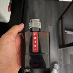 Prada Cologne 