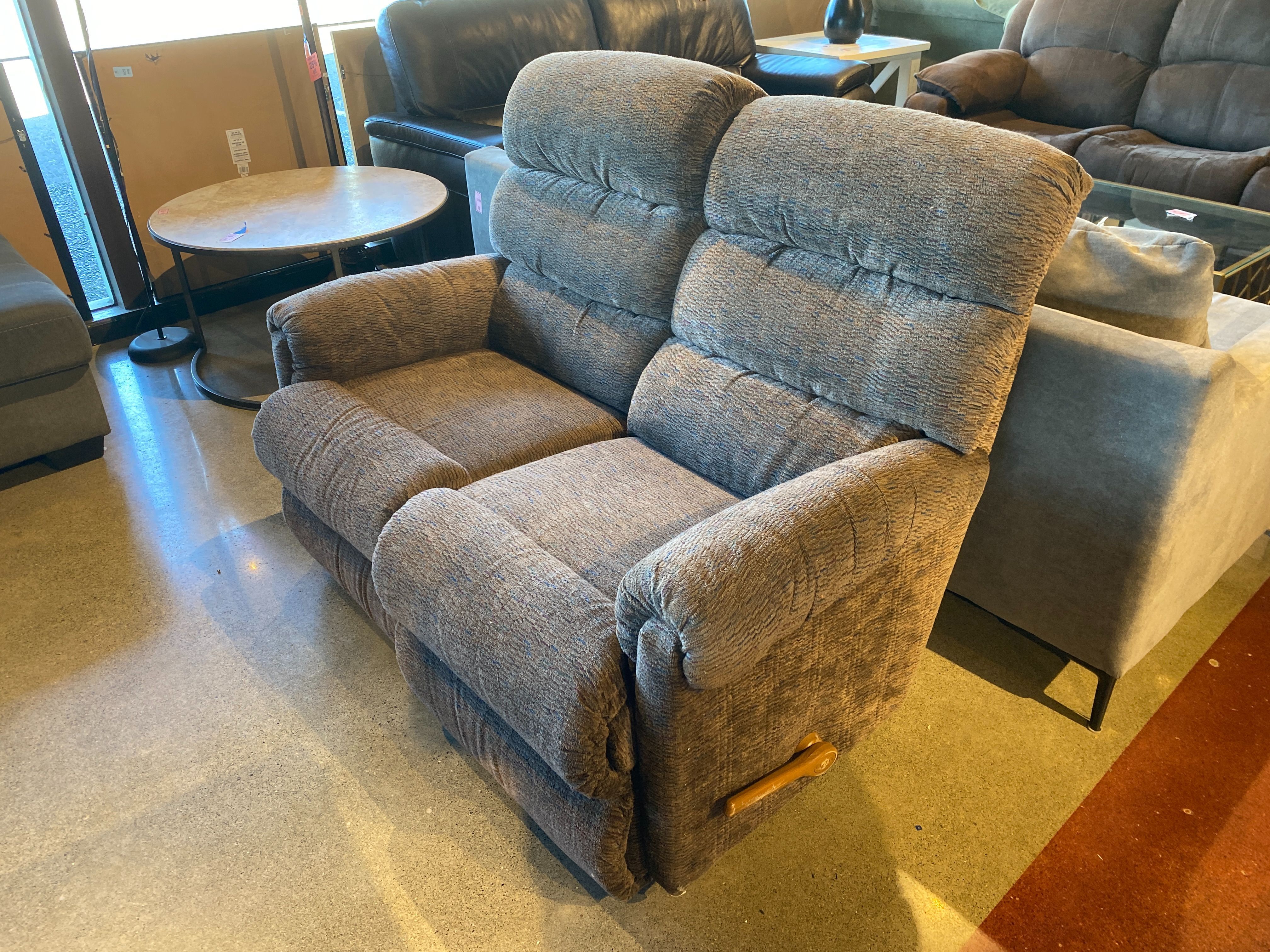 LA-Z-BOY Double Recliner Seat in Confetti Grey