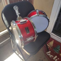 Two Little Drums 