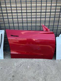 2020-2025 TESLA MODEL Y RIGHT FRONT DOOR