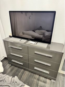Ashley Dresser