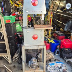 Delta/Rockwell Bandsaw