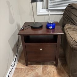 Cherry Wood End Table
