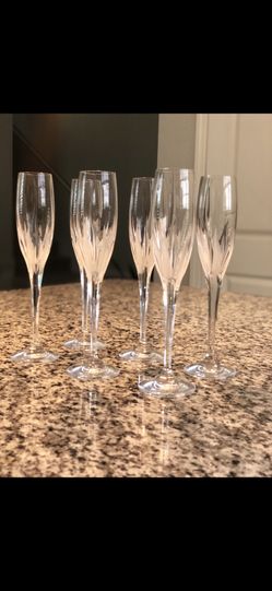 Mikasa Flame Champagne Flutes