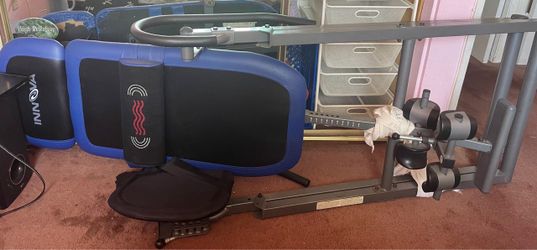 Foldable inversion table
