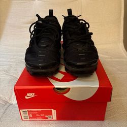 Nike air vapor max plus size 8 men