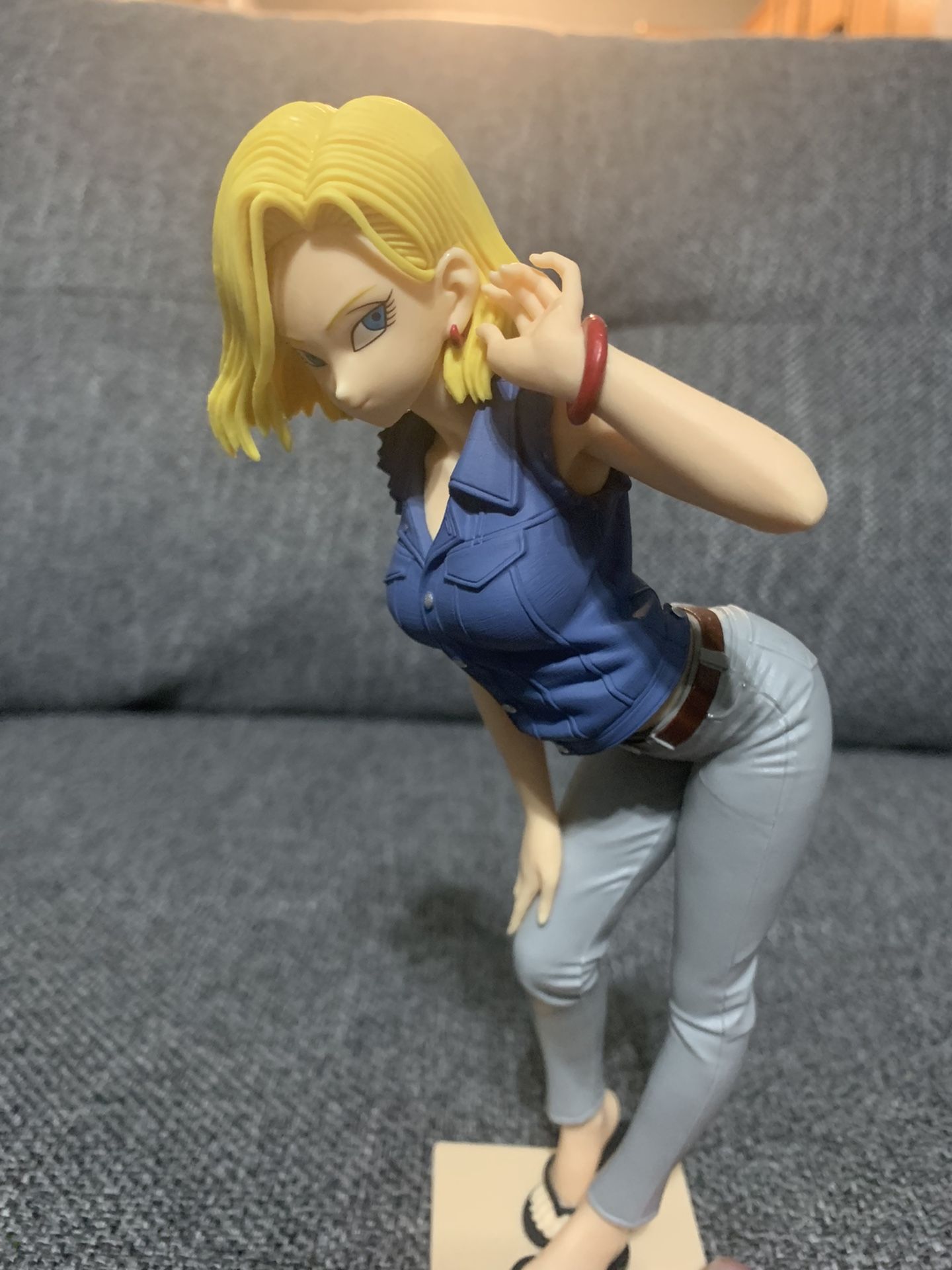 1/7 Scale Android 18 anime Figure