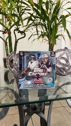 Topps Chrome Football 2025 Mega Box