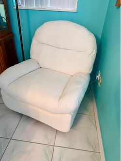 NEW! White Electric Swivel Rocking Chair USB Charger