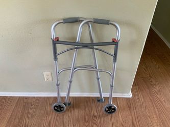 Adult walker