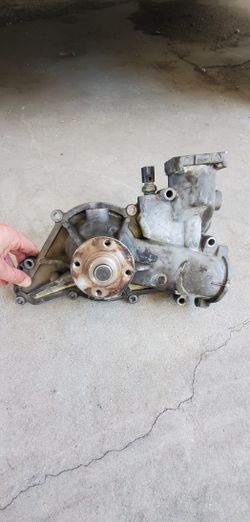 99 - 03 Ford 7.3 Powerstroke Water Pump Core