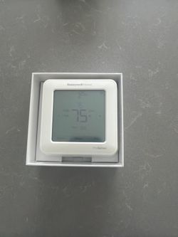 3 Honeywell Home ProSeries Thermostats
