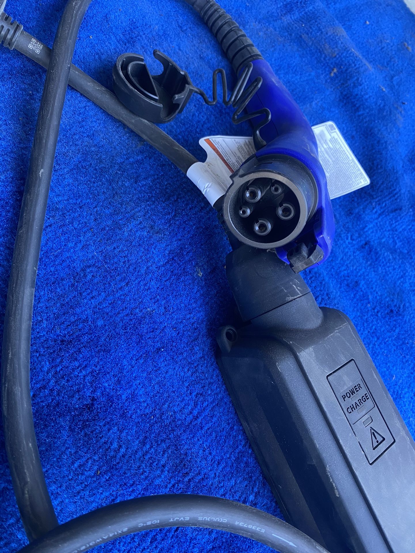 Ev Charger Subaru Solterra Cross trek