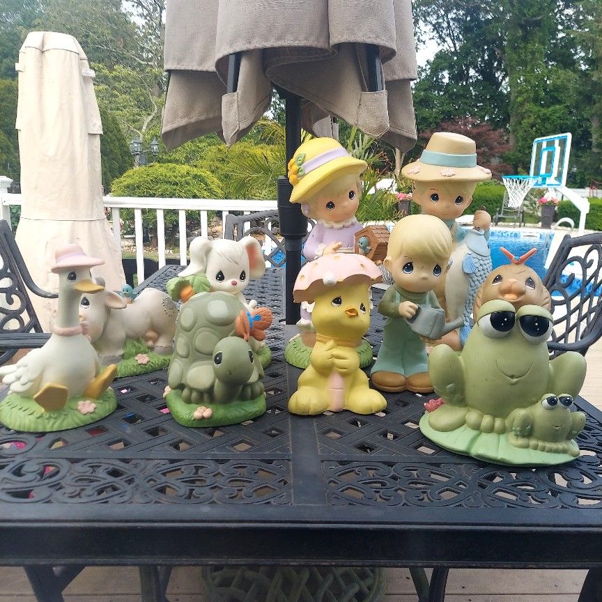 Vintage 1998 Precious Moments Statues