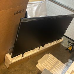 Brand New 75” Sony Tv Tonight Only Deal 1500