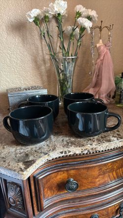 Set Of 4 Large black Mugs