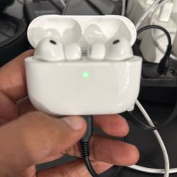Apple AirPods Pro 3 For sale