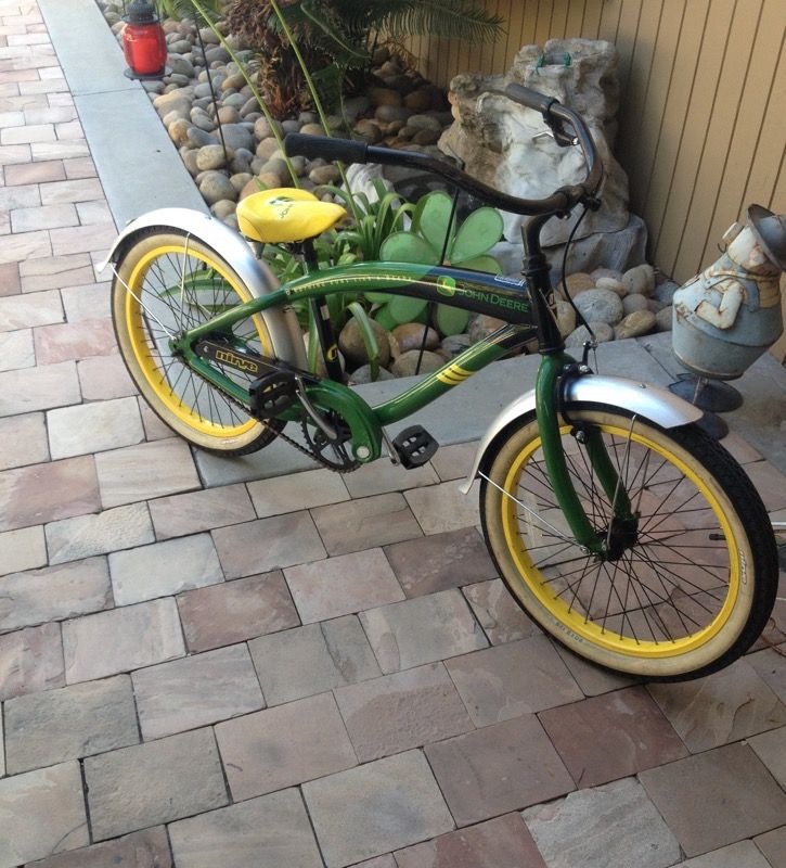 Beach cruiser bicycle by nirve John deere model for Sale in Santa Ana CA OfferUp
