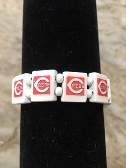Cincinnati Reds jewelry bracelet