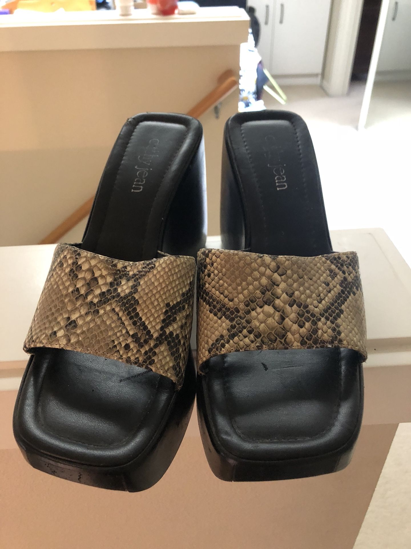 KATHY JEAN WEDGE SANDAL