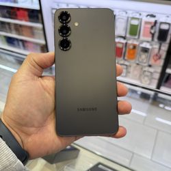 Samsung Galaxy S25 Plus 512GB Unlocked 