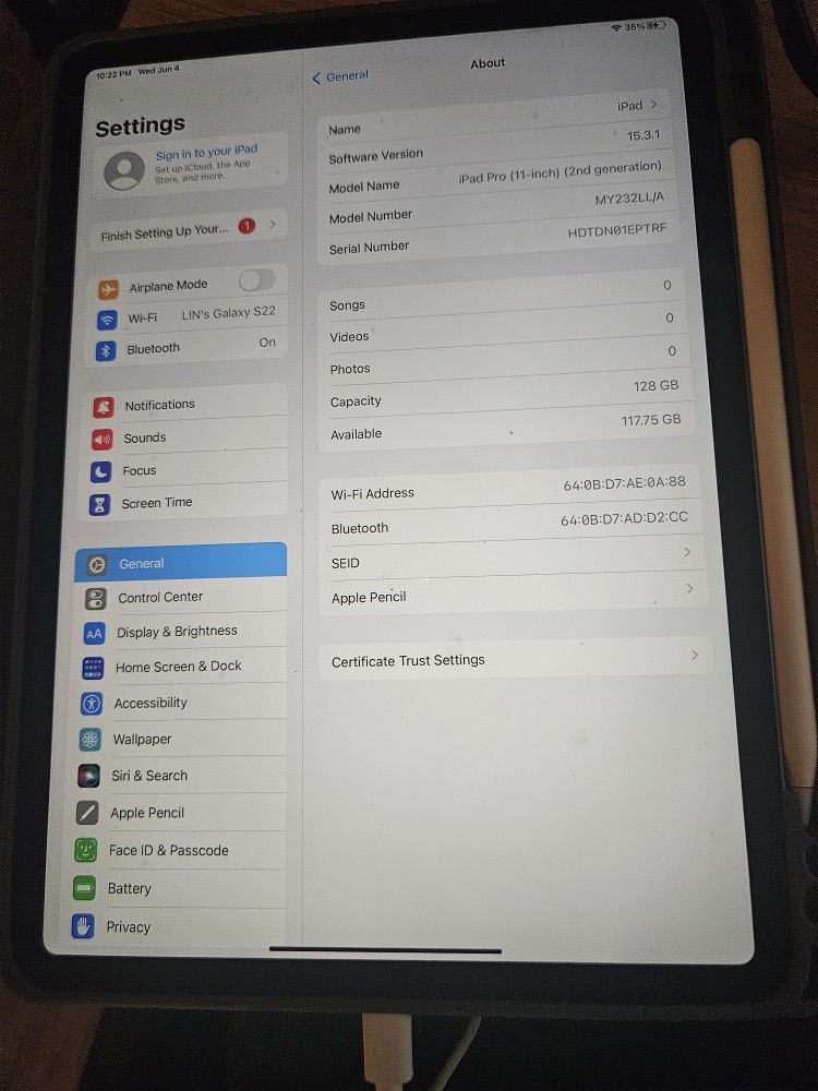 Ipad Pro 2nd Gen With Pencil And Case