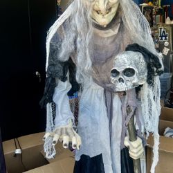 Halloween Witch 
