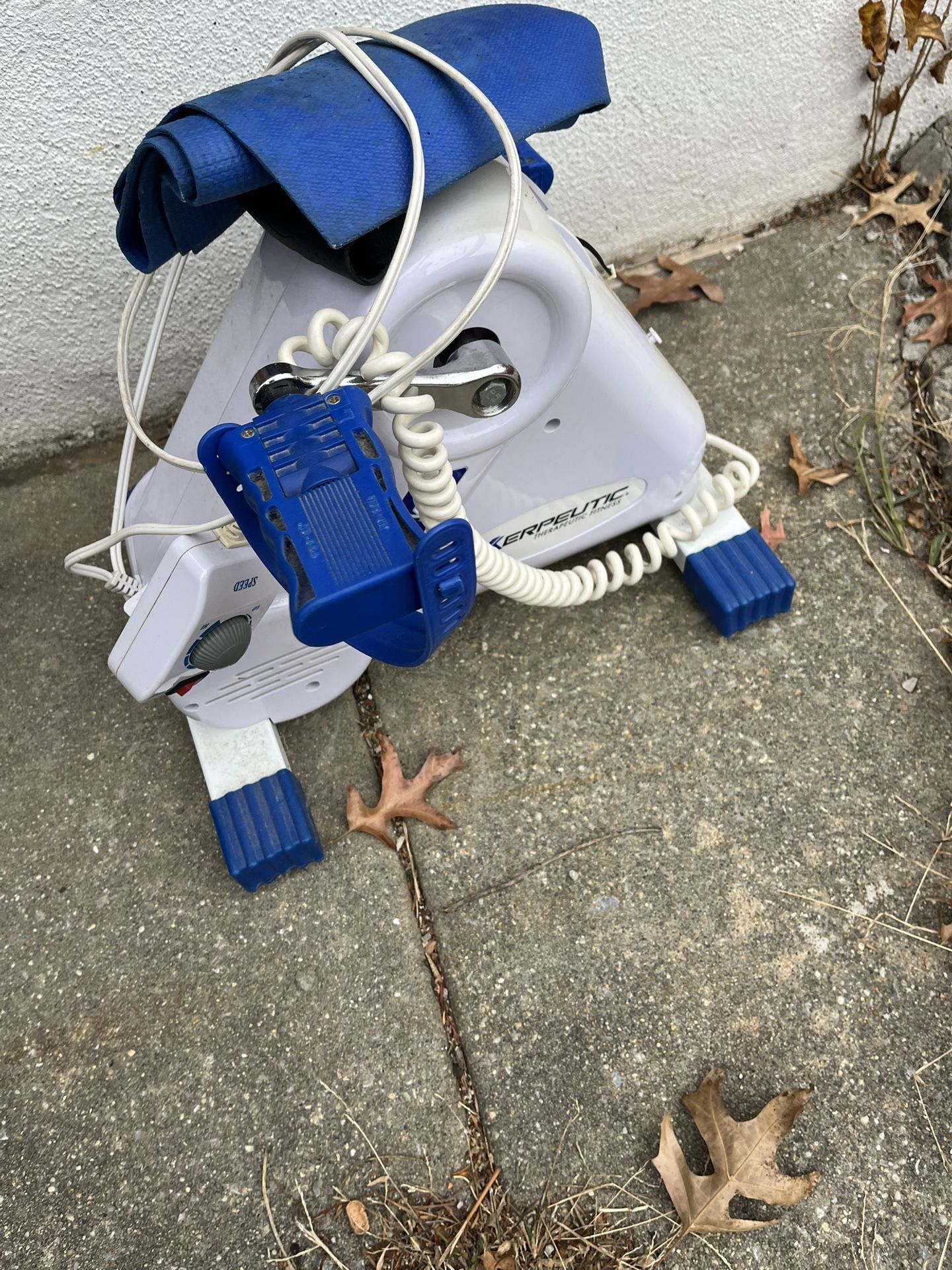 ACTIVCYCLE EXERPEUTIC THERAPEUTIC MOTORIZED MINI PEDAL BIKE